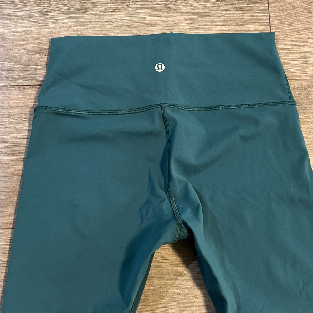 Lululemon Wunder Under Leggings - Picture 5 of 6
